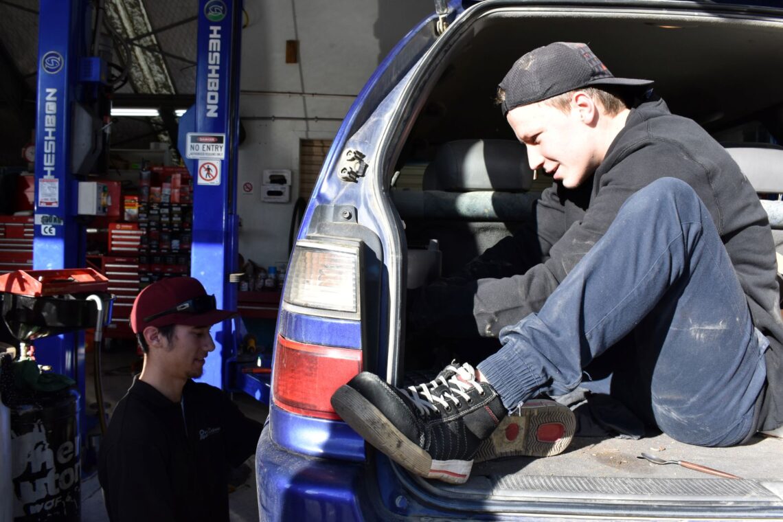 Career Taster Days , Jack Fletcher at Oneroa Automotive, credit Bella Hessell